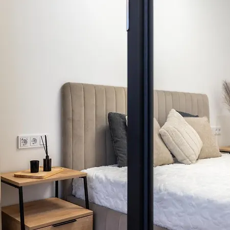 Apartament Apartamentas 98 *